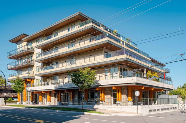 14022-north-bluff-road-white-rock-south-surrey-white-rock-02 at 312 - 14022 North Bluff Road, White Rock, South Surrey White Rock 14022-north-bluff-road-white-rock-south-surrey-white-rock-02 at 312 - 14022 North Bluff Road, White Rock, South Surrey White Rock