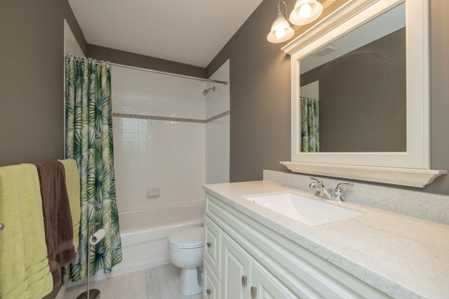 16995-64-avenue-cloverdale-bc-cloverdale-11 at 72 - 16995 64 Avenue, Cloverdale BC, Cloverdale