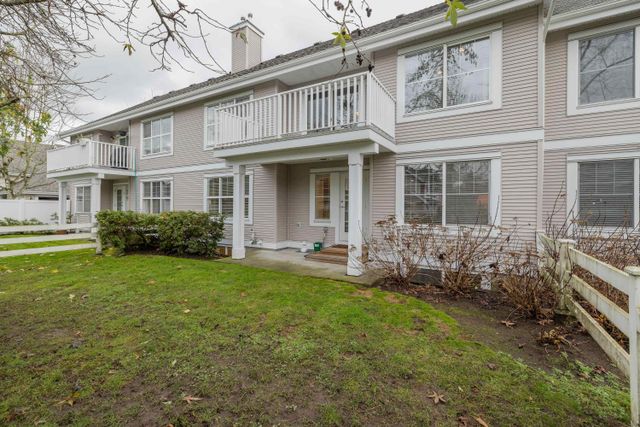 16995-64-avenue-cloverdale-bc-cloverdale-35 at 72 - 16995 64 Avenue, Cloverdale BC, Cloverdale