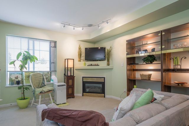 20200-56-avenue-langley-city-langley-05 at 303 - 20200 56 Avenue, Langley City, Langley