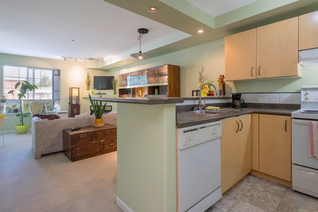 20200-56-avenue-langley-city-langley-12 at 303 - 20200 56 Avenue, Langley City, Langley