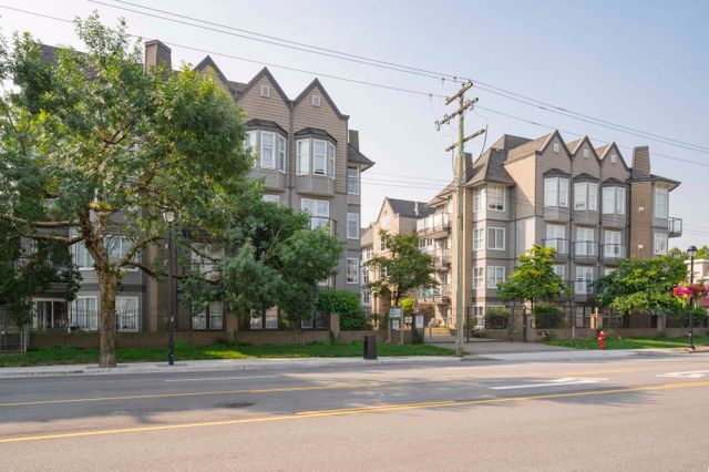 20200-56-avenue-langley-city-langley-26 at 303 - 20200 56 Avenue, Langley City, Langley