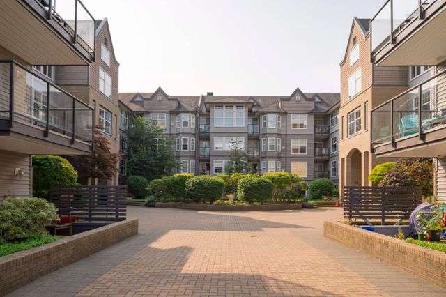 20200-56-avenue-langley-city-langley-27 at 303 - 20200 56 Avenue, Langley City, Langley