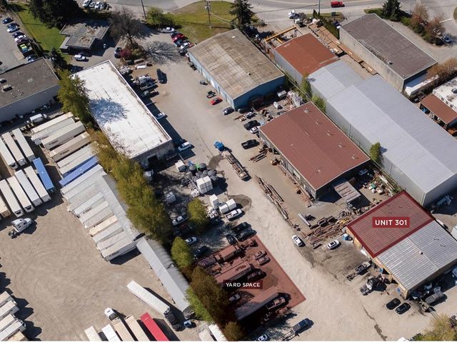 19837-telegraph-trail-walnut-grove-langley-02 at 301 - 19837 Telegraph Trail, Walnut Grove, Langley