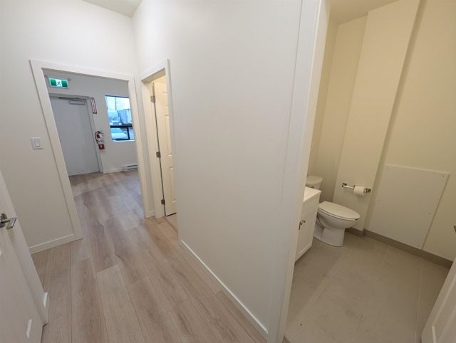 19837-telegraph-trail-walnut-grove-langley-07 at 301 - 19837 Telegraph Trail, Walnut Grove, Langley