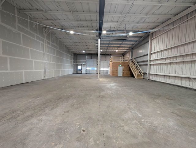 19837-telegraph-trail-walnut-grove-langley-11 at 301 - 19837 Telegraph Trail, Walnut Grove, Langley