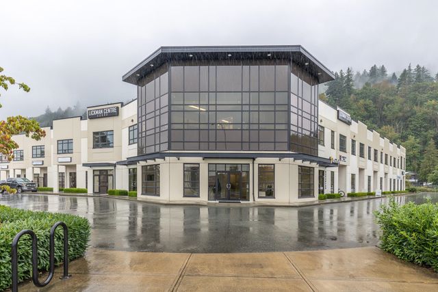 43995-progress-way-west-chilliwack-chilliwack-01 at 105 & 205 - 43995 Progress Way, West Chilliwack, Chilliwack