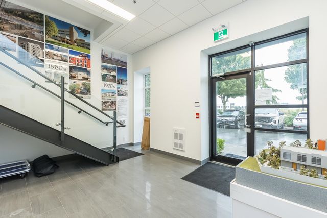 43995-progress-way-west-chilliwack-chilliwack-03 at 105 & 205 - 43995 Progress Way, West Chilliwack, Chilliwack