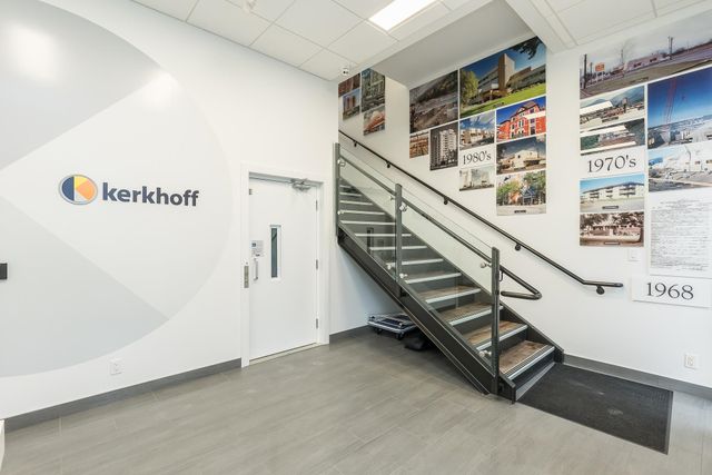 43995-progress-way-west-chilliwack-chilliwack-04 at 105 & 205 - 43995 Progress Way, West Chilliwack, Chilliwack