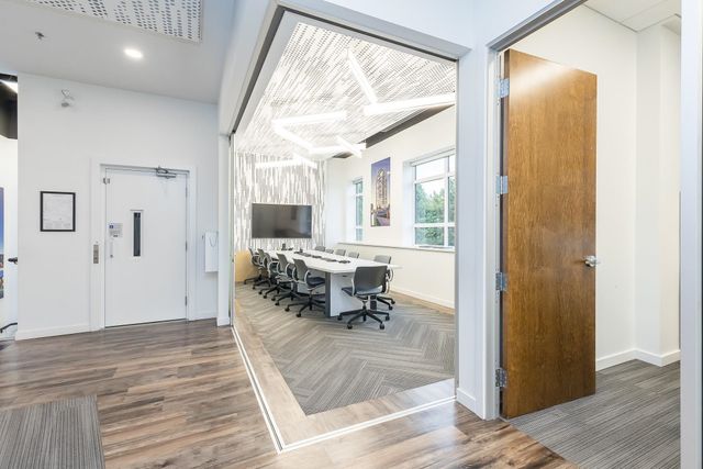 43995-progress-way-west-chilliwack-chilliwack-10 at 105 & 205 - 43995 Progress Way, West Chilliwack, Chilliwack