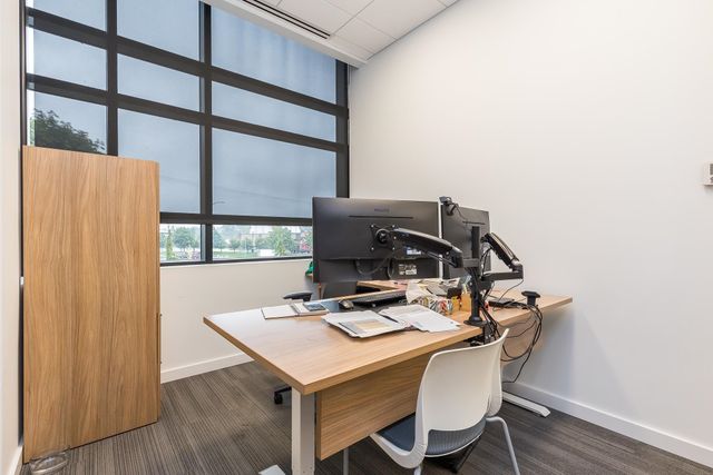 43995-progress-way-west-chilliwack-chilliwack-28 at 105 & 205 - 43995 Progress Way, West Chilliwack, Chilliwack