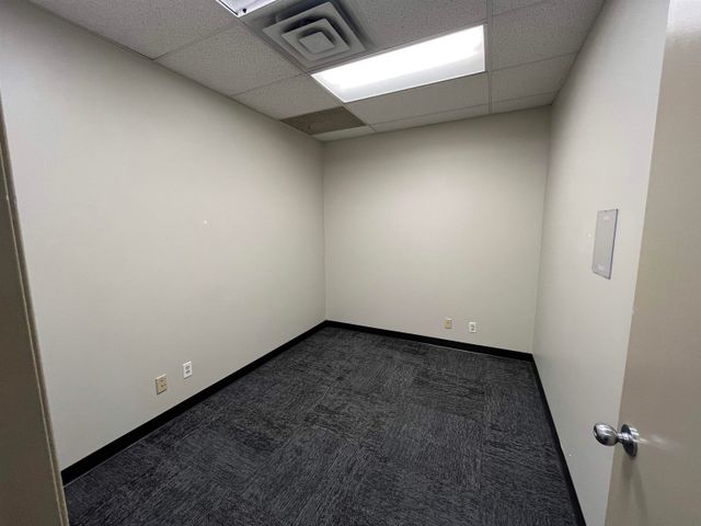 10706-king-george-boulevard-whalley-north-surrey-04 at 102 - 10706 King George Boulevard, Whalley, North Surrey