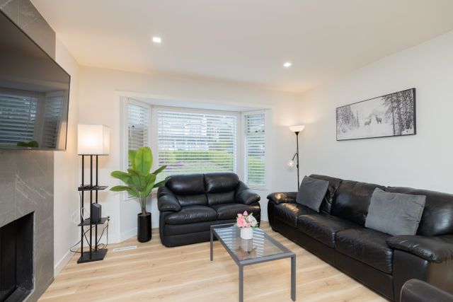 22653-kendrick-loop-east-central-maple-ridge-08 at 22653 Kendrick Loop, East Central, Maple Ridge