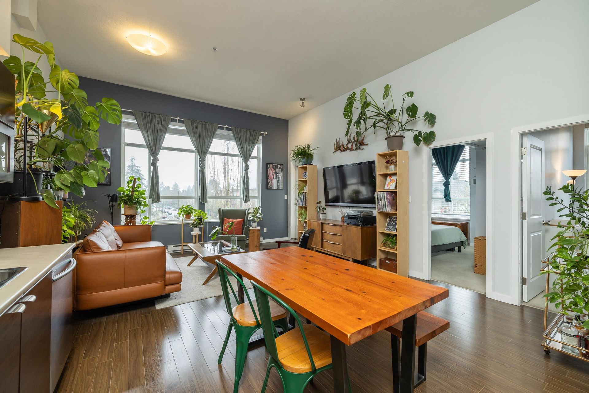 408 - 10788 139 Street, Whalley, North Surrey photo number 1