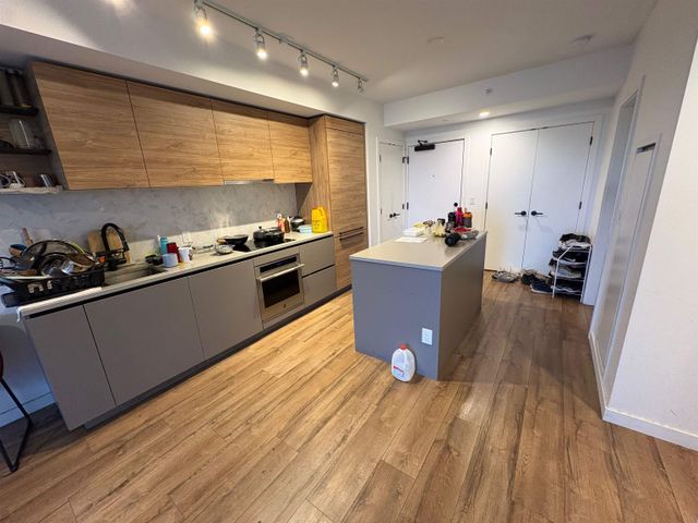 13428-105-avenue-whalley-north-surrey-03 at 1901 - 13428 105 Avenue, Whalley, North Surrey