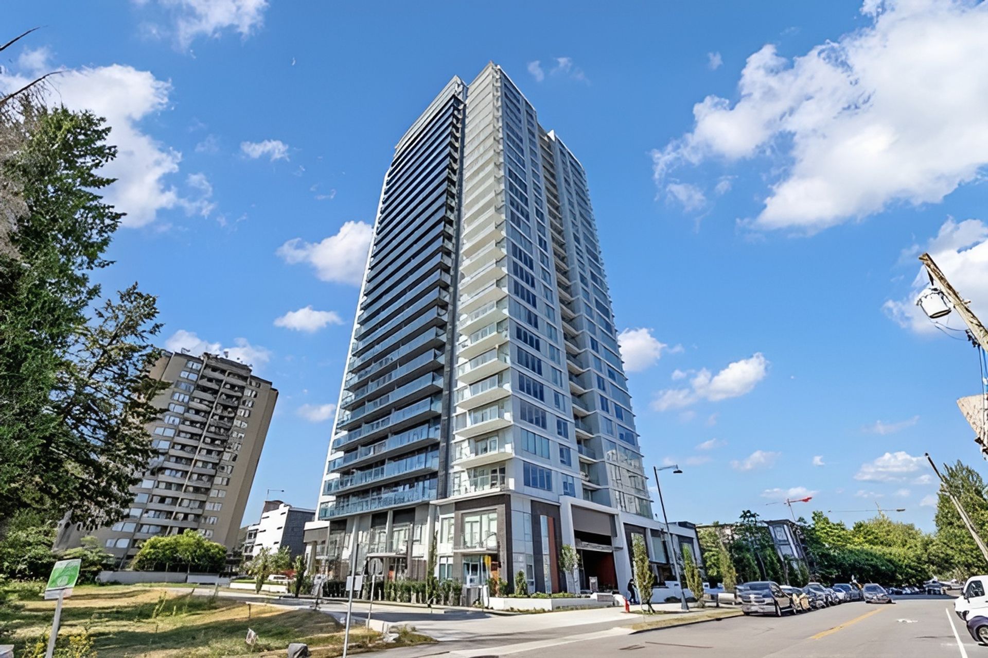 1901 - 13428 105 Avenue, Whalley, North Surrey photo number 1