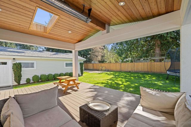 19864-37a-avenue-brookswood-langley-langley-30 at 19864 37a Avenue, Brookswood Langley, Langley