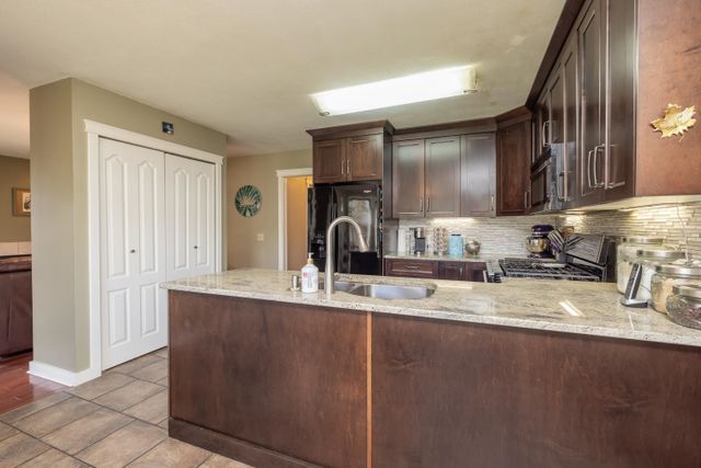 7838-160-street-fleetwood-tynehead-surrey-13 at 7838 160 Street, Fleetwood Tynehead, Surrey