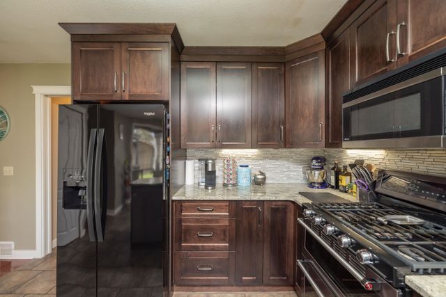 7838-160-street-fleetwood-tynehead-surrey-14 at 7838 160 Street, Fleetwood Tynehead, Surrey