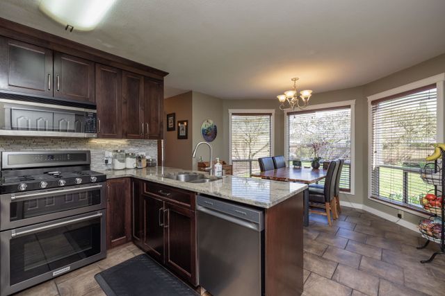 7838-160-street-fleetwood-tynehead-surrey-19 at 7838 160 Street, Fleetwood Tynehead, Surrey