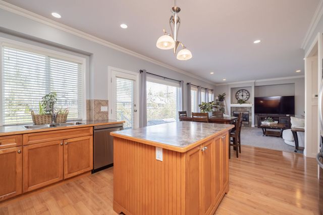 21665-95-avenue-walnut-grove-langley-12 at 21665 95 Avenue, Walnut Grove, Langley
