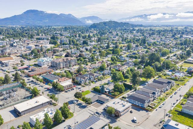 9072-young-road-chilliwack-downtown-chilliwack-09 at 9072 Young Road, Chilliwack Downtown, Chilliwack