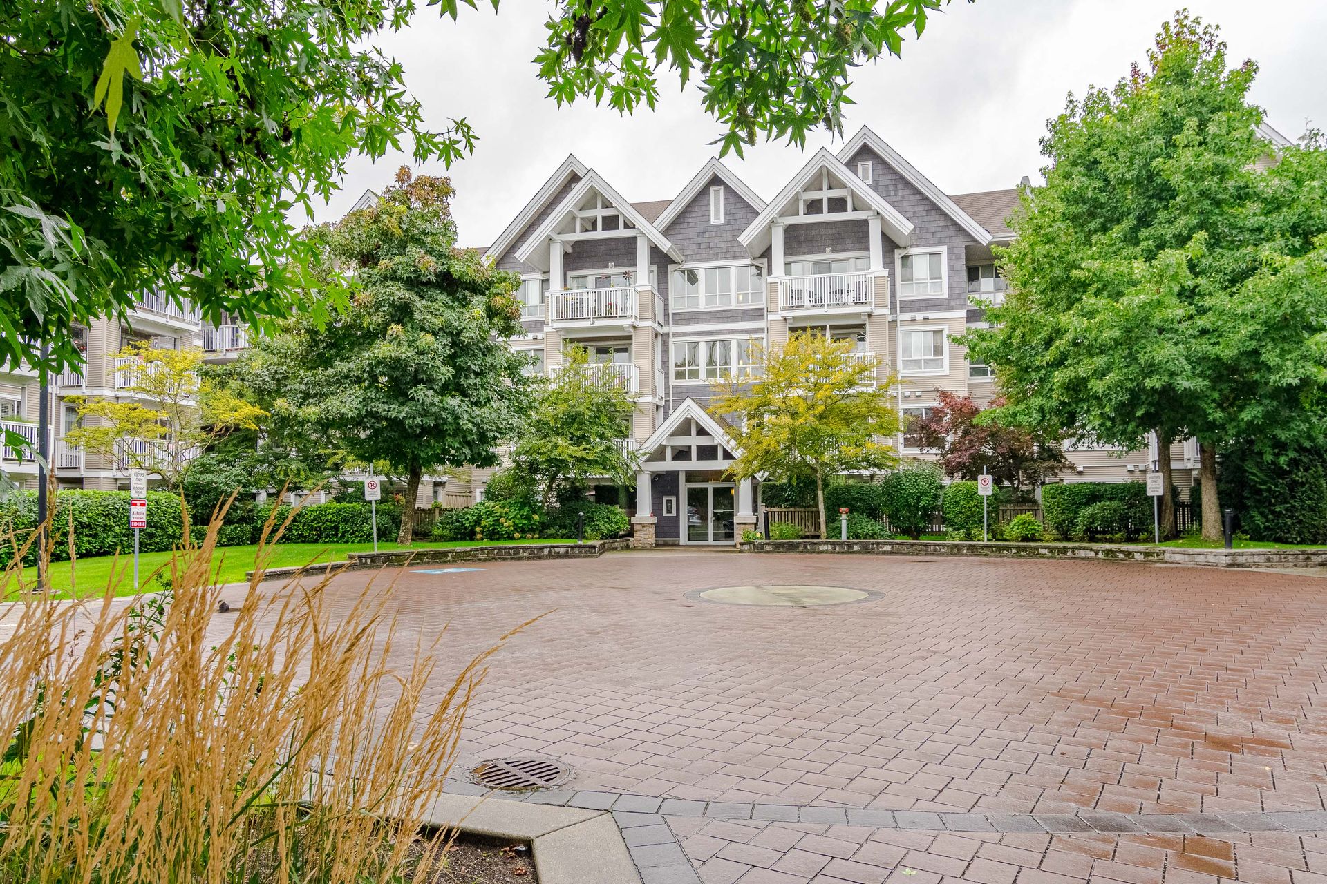 311 - 20750 Duncan Way, Langley City, Langley photo number 1 311 - 20750 Duncan Way, Langley City, Langley photo number 1