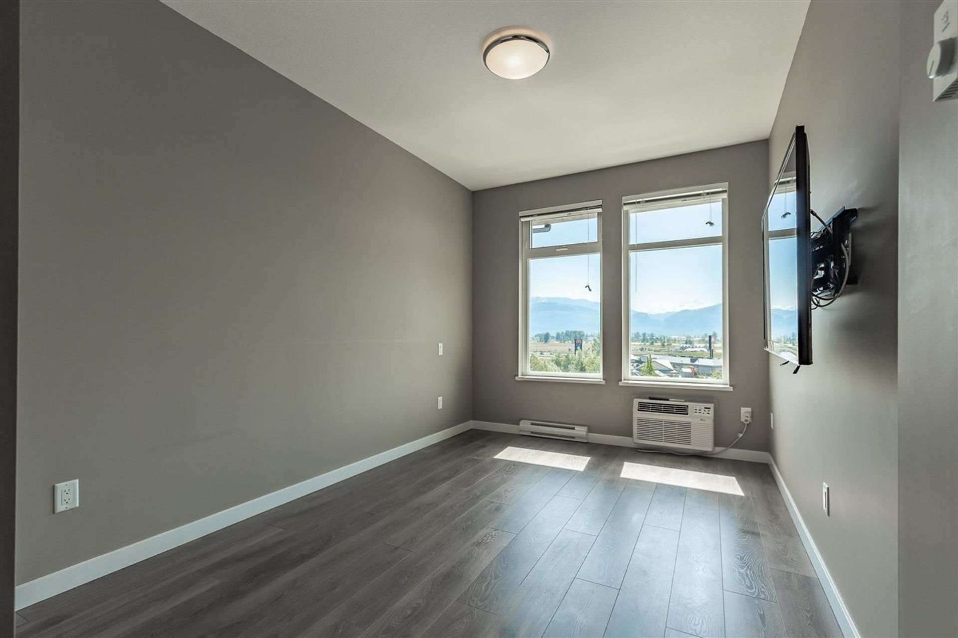 2242-whatcom-road-abbotsford-east-abbotsford-20 at 409 - 2242 Whatcom Road, Abbotsford East, Abbotsford 2242-whatcom-road-abbotsford-east-abbotsford-20 at 409 - 2242 Whatcom Road, Abbotsford East, Abbotsford