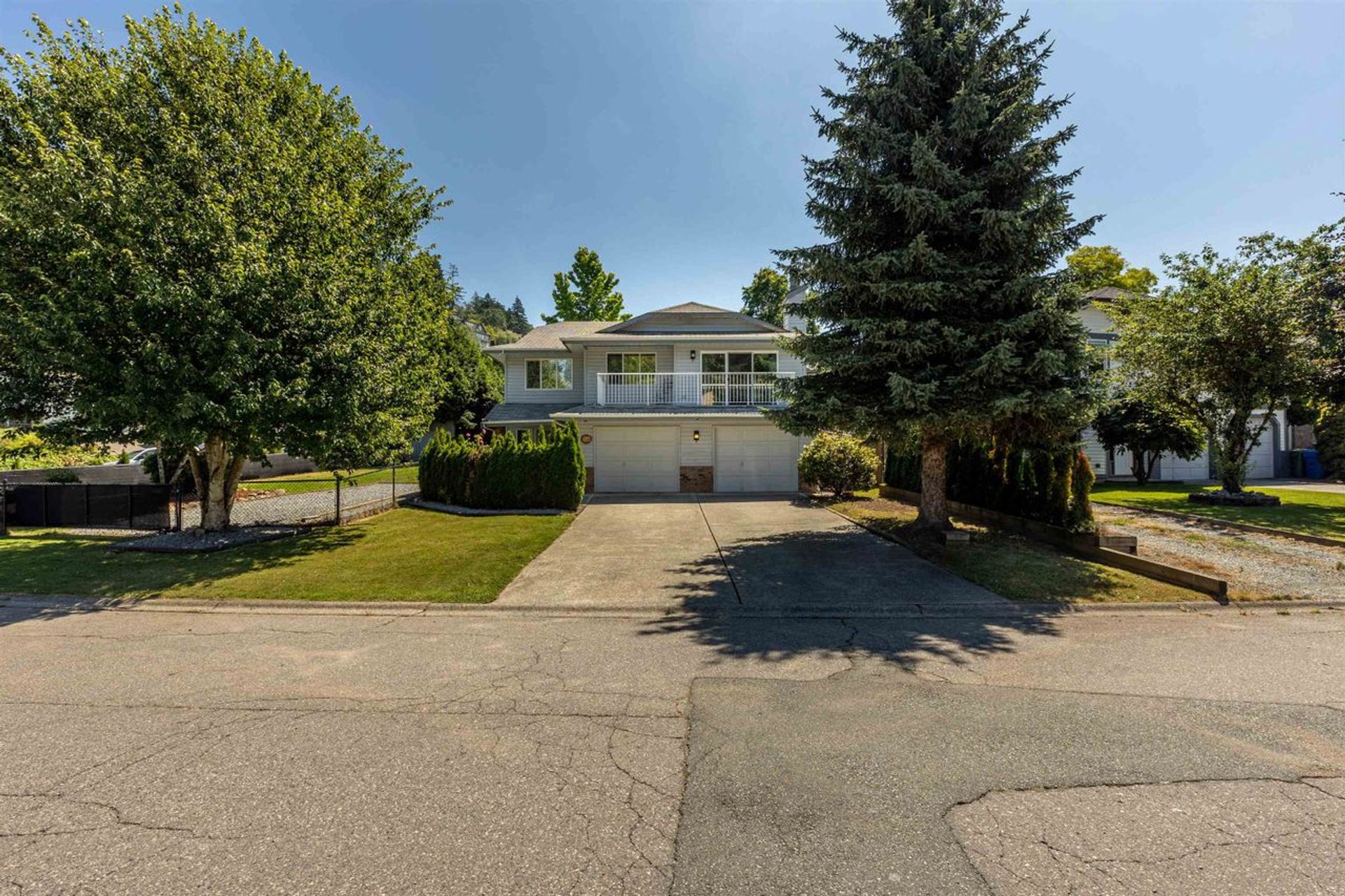 2390 Harper Drive, Abbotsford East, Abbotsford 