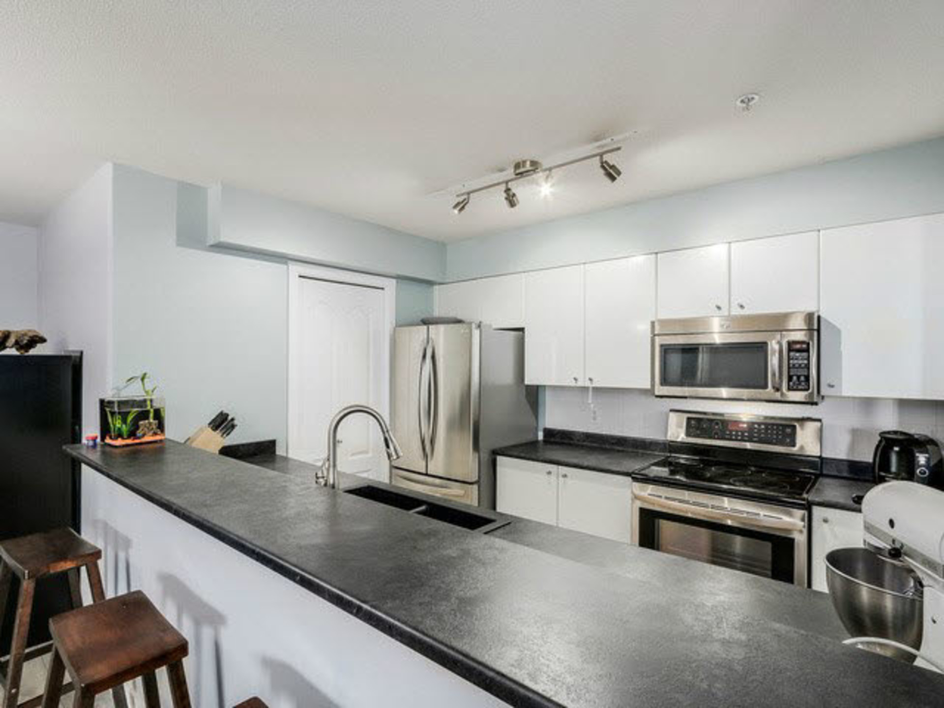 261801783-1 at 202 - 22022 49th Avenue, Murrayville, Langley