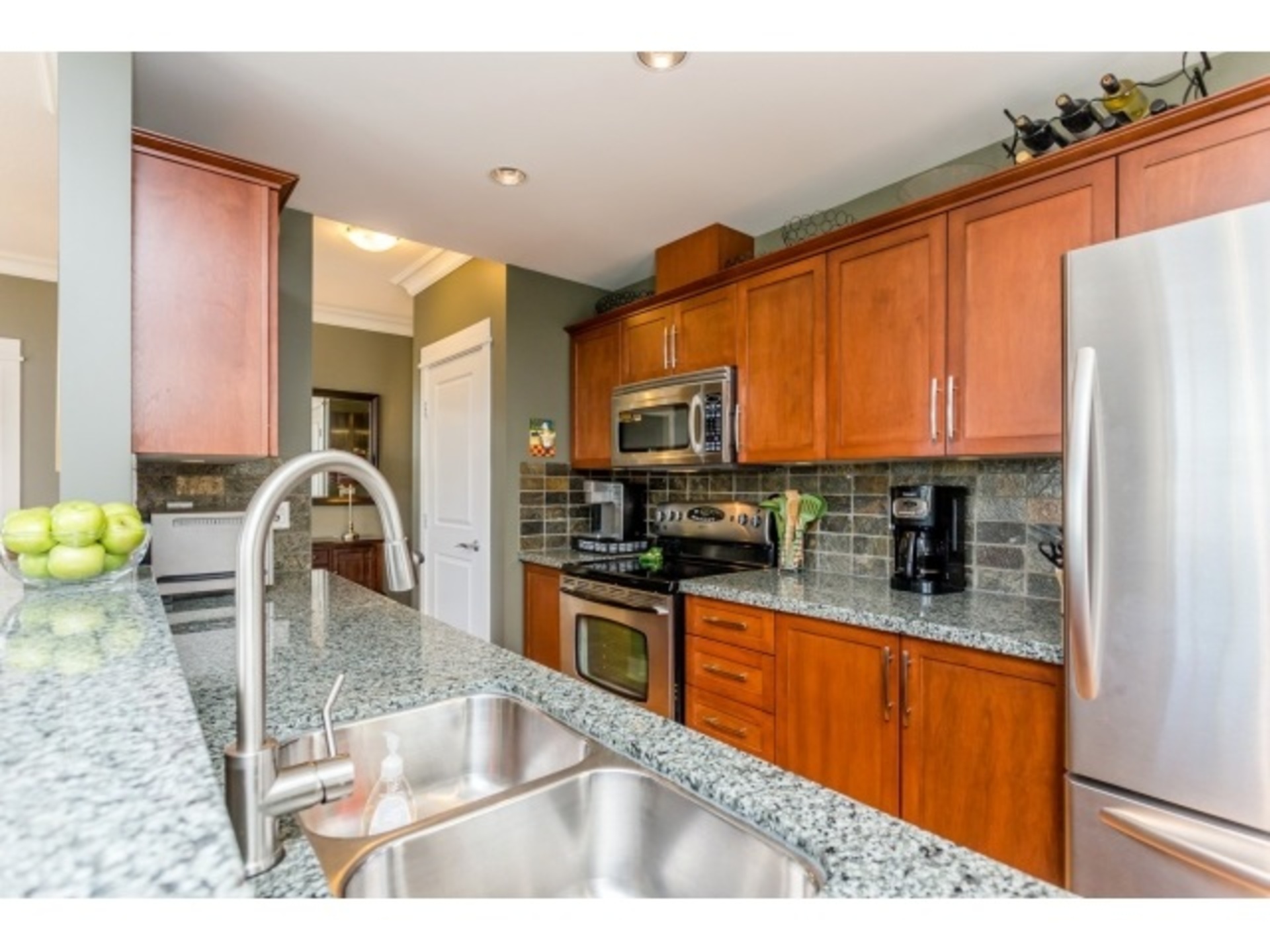 262071616-4 at 303 - 5430 201 Street, Langley City, Langley