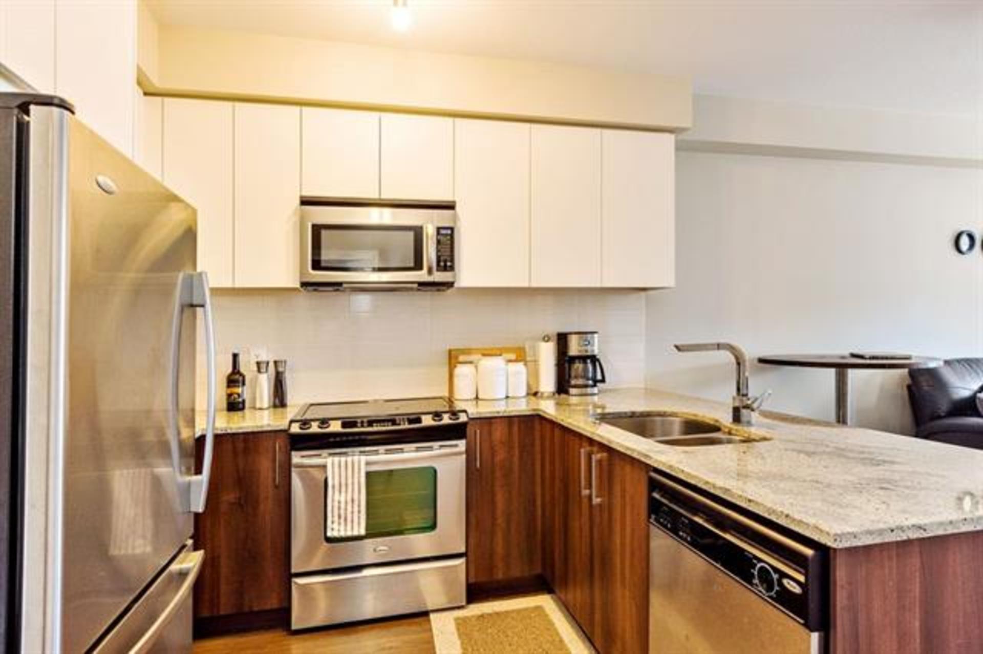 262207364-5 at 508 - 6460 194 Street, Clayton, Cloverdale