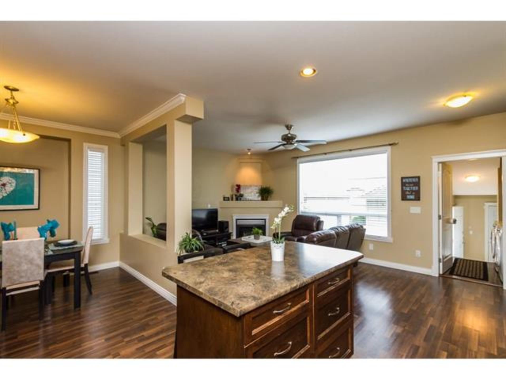 262110790-9 at 16438 60 Avenue, Cloverdale BC, Cloverdale