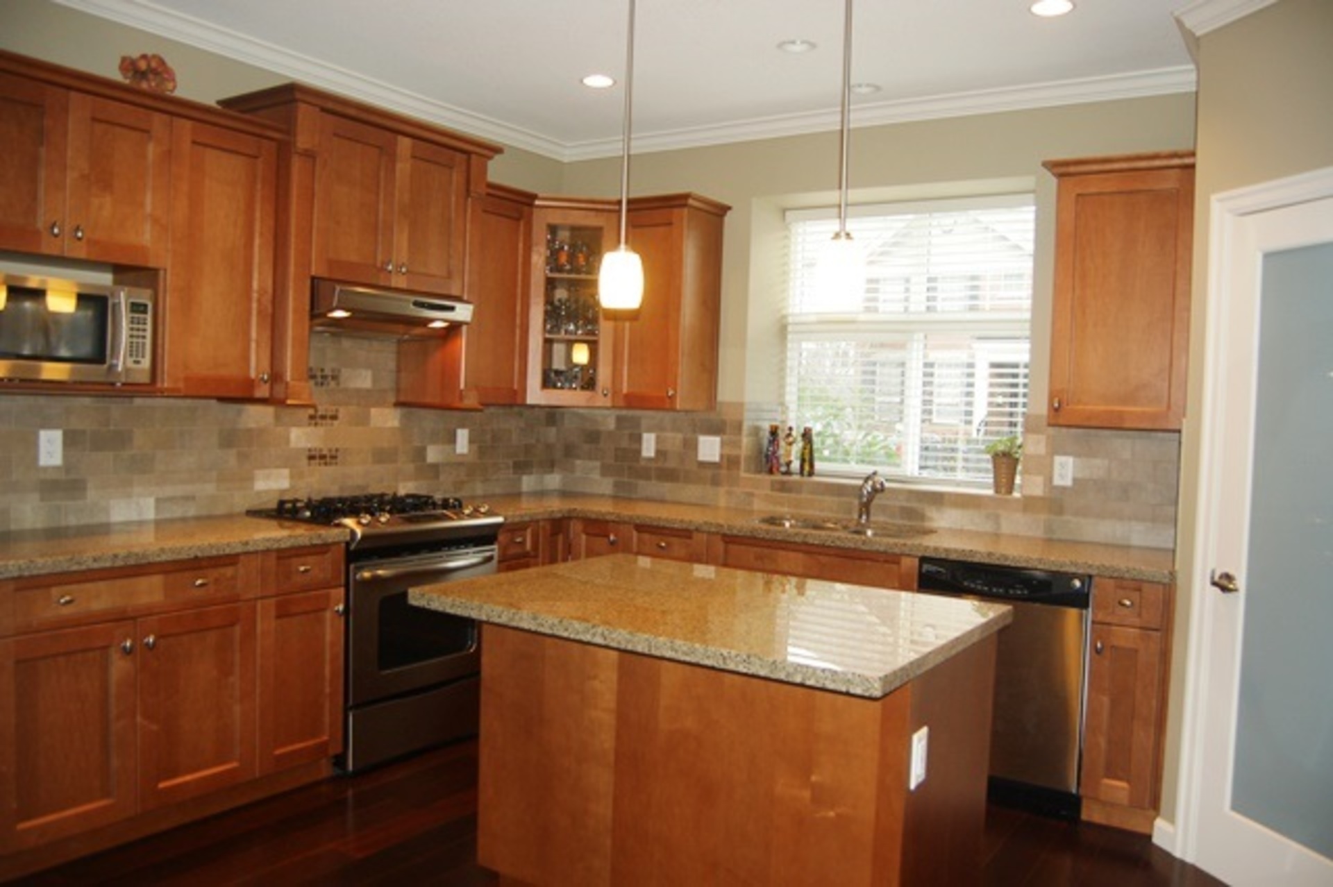 262066909-2 at 20840 69 Avenue, Willoughby Heights, Langley