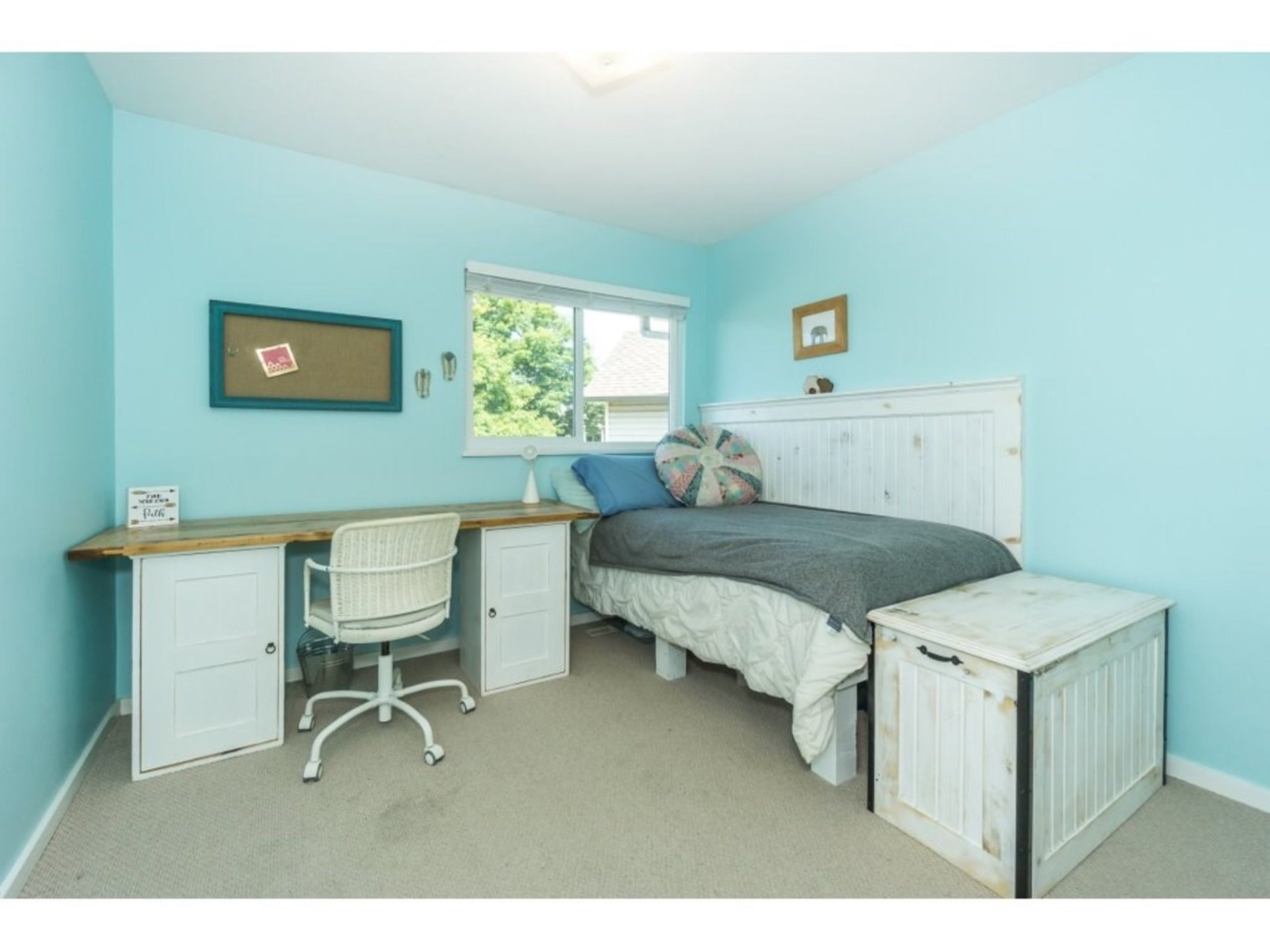 Bedroom at 21662 50a Avenue, Murrayville, Langley