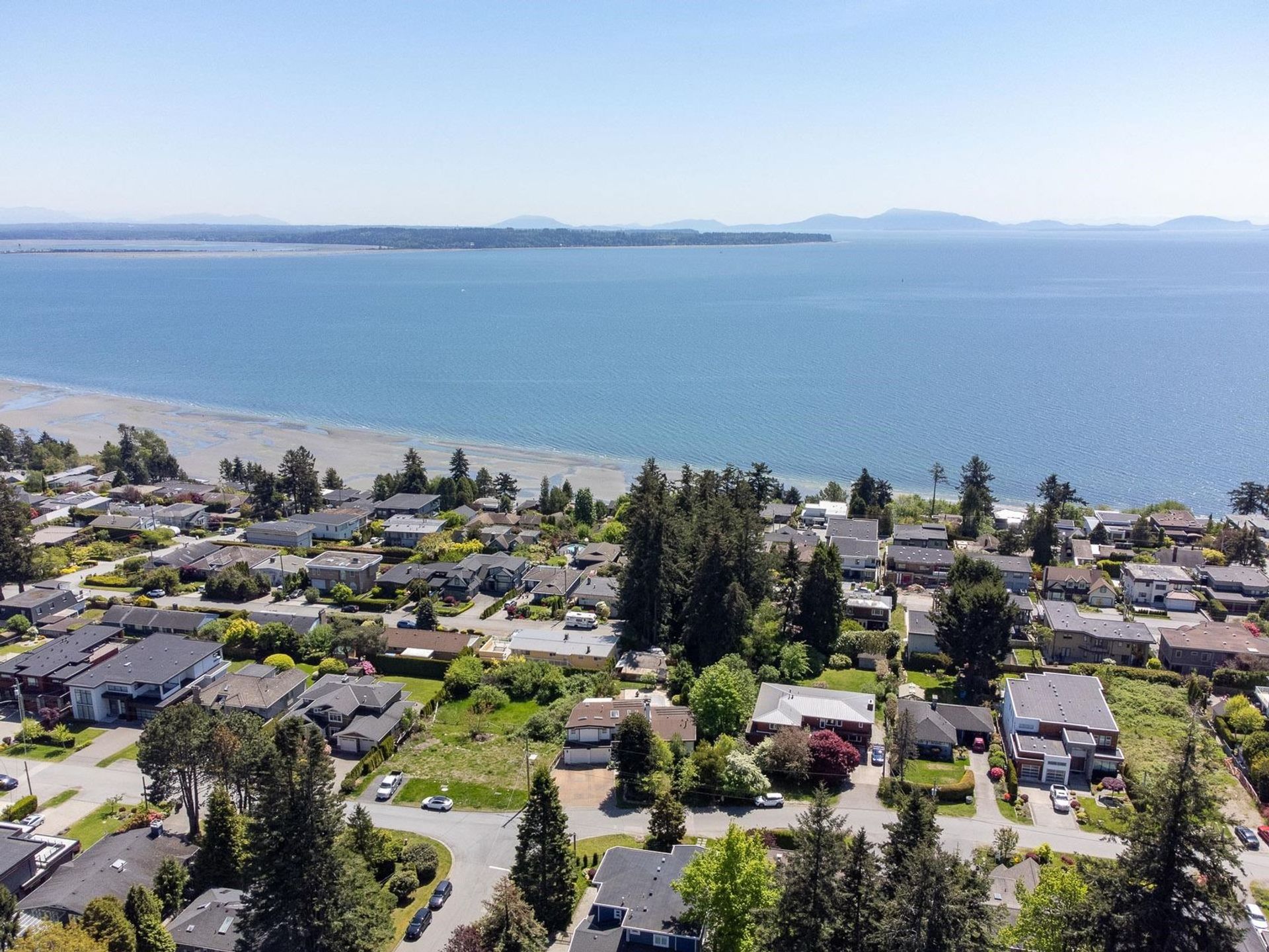 14220-malabar-avenue-white-rock-south-surrey-white-rock-29 at 14220 Malabar Avenue, White Rock, South Surrey White Rock 14220-malabar-avenue-white-rock-south-surrey-white-rock-29 at 14220 Malabar Avenue, White Rock, South Surrey White Rock
