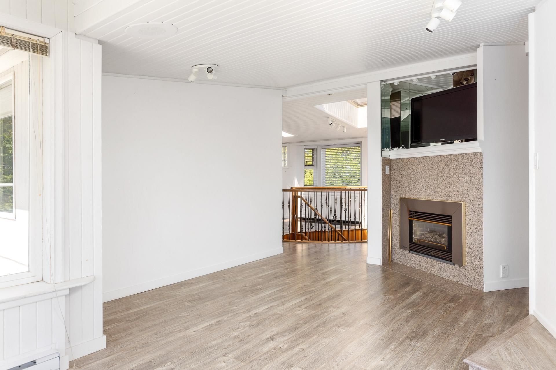 14220-malabar-avenue-white-rock-south-surrey-white-rock-34 at 14220 Malabar Avenue, White Rock, South Surrey White Rock 14220-malabar-avenue-white-rock-south-surrey-white-rock-34 at 14220 Malabar Avenue, White Rock, South Surrey White Rock