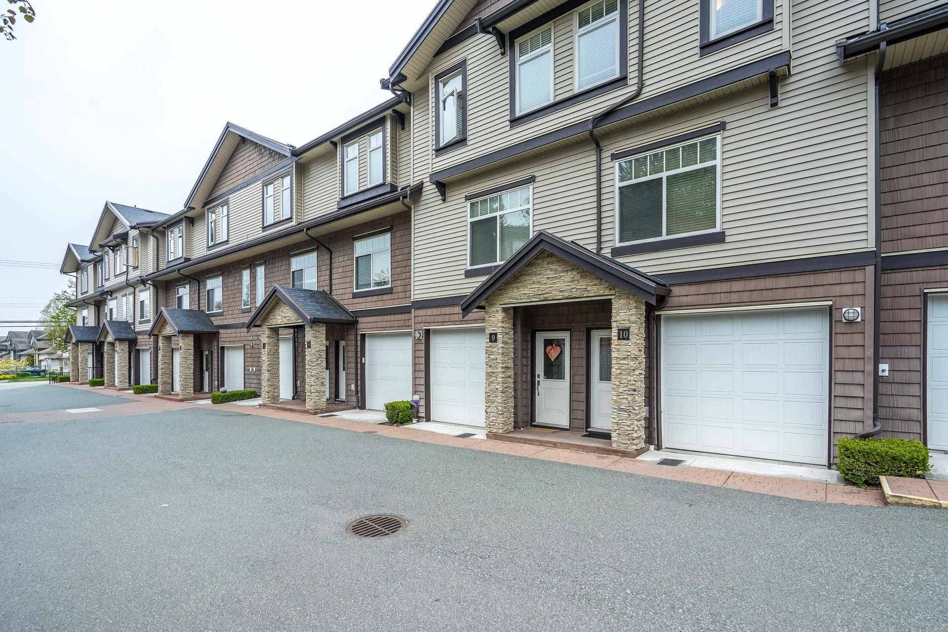 2950-lefeuvre-road-aberdeen-abbotsford-02 at 10 - 2950 Lefeuvre Road, Aberdeen, Abbotsford