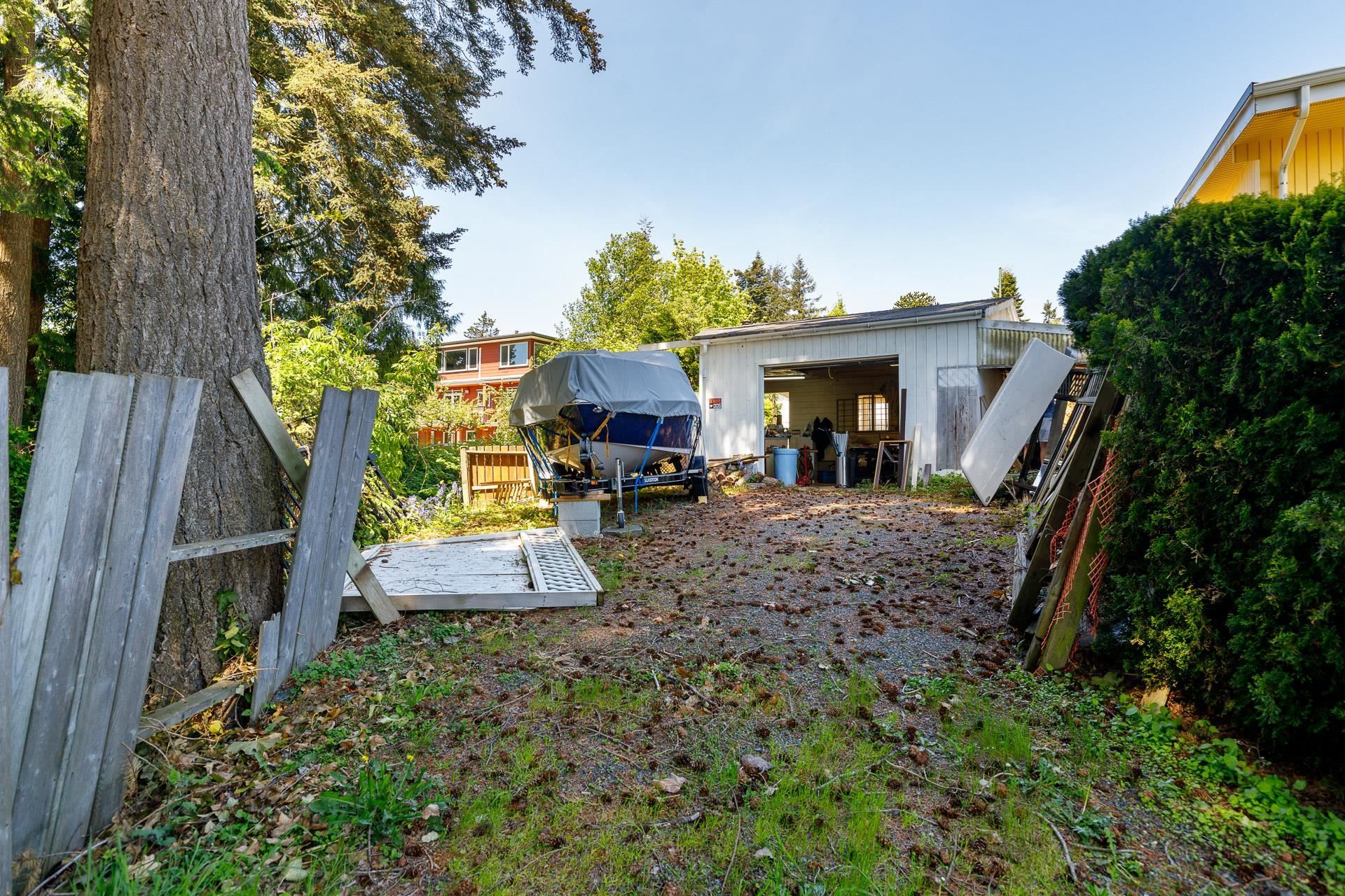 14220-malabar-avenue-white-rock-south-surrey-white-rock-31 at 14220 Malabar Avenue, White Rock, South Surrey White Rock 14220-malabar-avenue-white-rock-south-surrey-white-rock-31 at 14220 Malabar Avenue, White Rock, South Surrey White Rock
