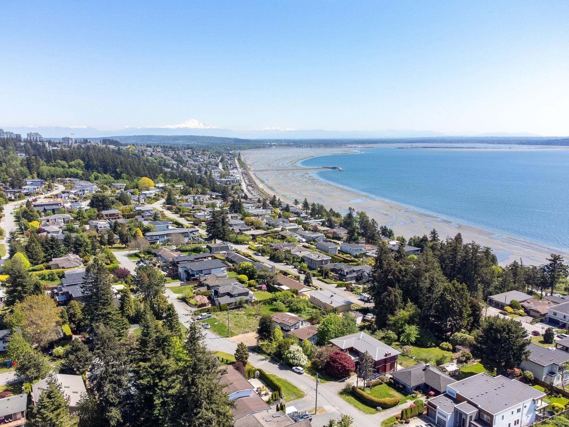 14220-malabar-avenue-white-rock-south-surrey-white-rock-33 at 14220 Malabar Avenue, White Rock, South Surrey White Rock 14220-malabar-avenue-white-rock-south-surrey-white-rock-33 at 14220 Malabar Avenue, White Rock, South Surrey White Rock