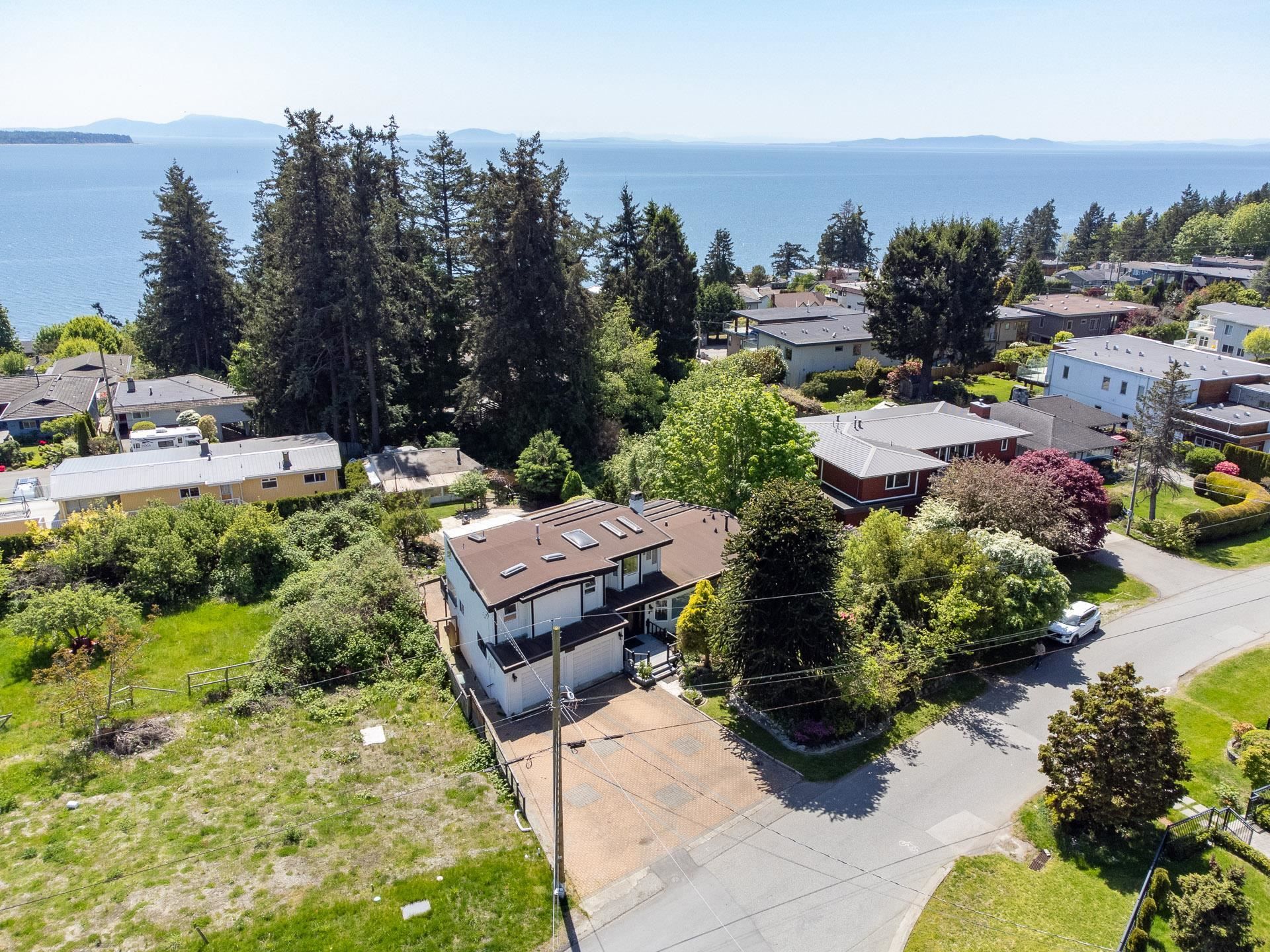 14220-malabar-avenue-white-rock-south-surrey-white-rock-08 at 14220 Malabar Avenue, White Rock, South Surrey White Rock