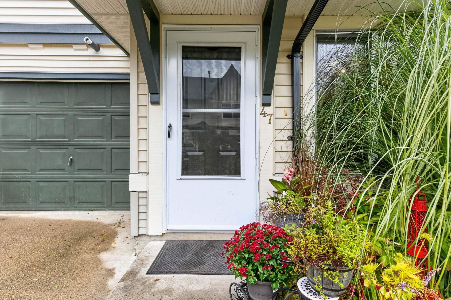 18883-65-street-cloverdale-bc-cloverdale-02 at 47 - 18883 65 Street, Cloverdale BC, Cloverdale
