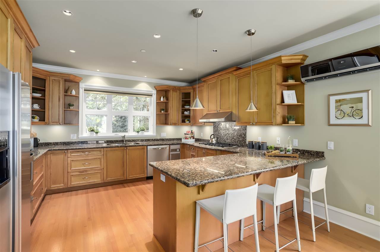 2528-w-39th-avenue-kerrisdale-vancouver-west-07 at 2528 W 39th Avenue, Kerrisdale, Vancouver West