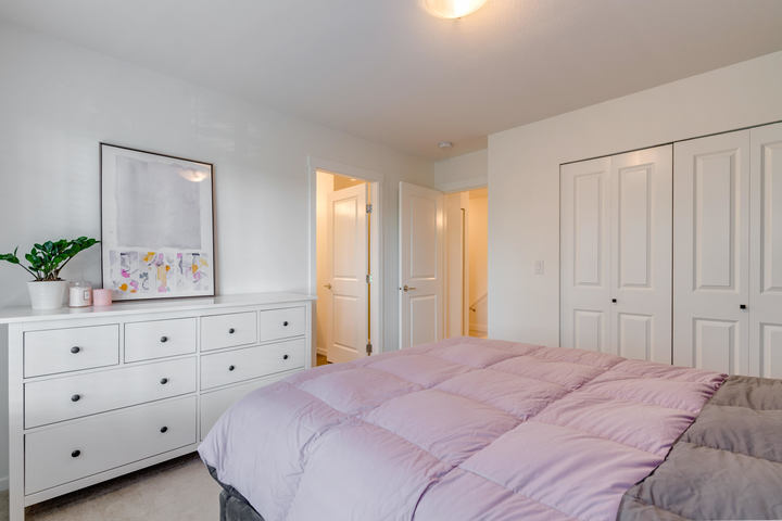 Master Bedroom at 15 - 16357 15 Avenue, King George Corridor, South Surrey White Rock
