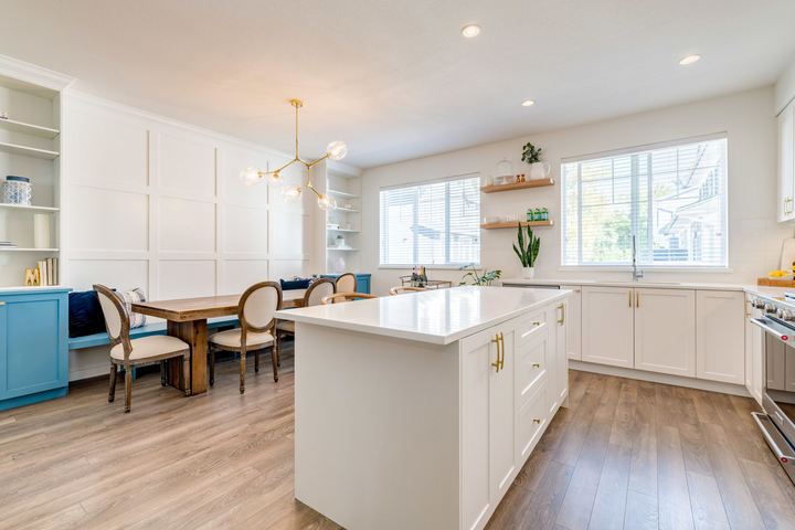 Kitchen at 15 - 16357 15 Avenue, King George Corridor, South Surrey White Rock