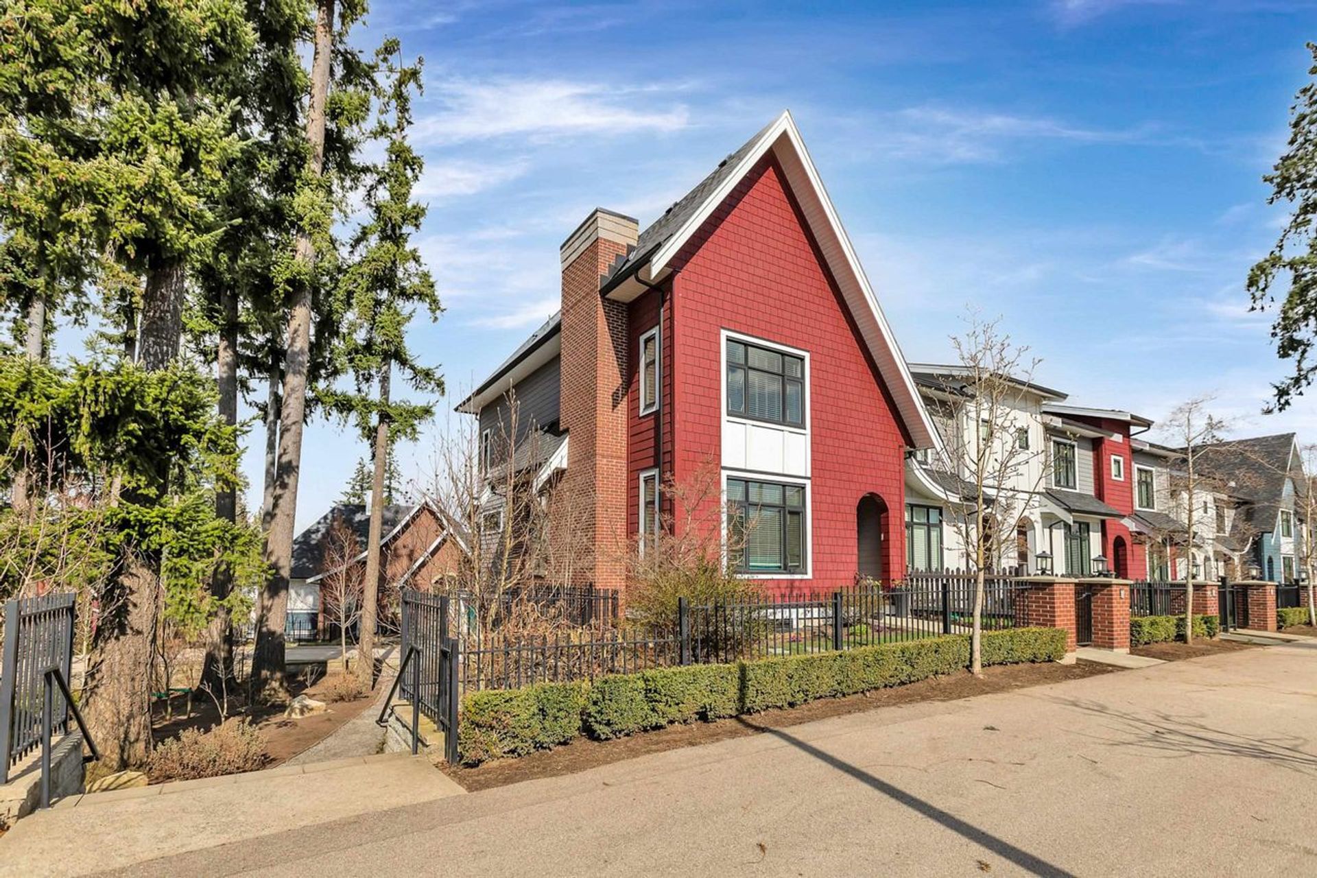 105 - 15677 28 Avenue, Grandview Surrey, South Surrey White Rock  by Ryan Blue Personal Real Estate Corporation 105 - 15677 28 Avenue, Grandview Surrey, South Surrey White Rock