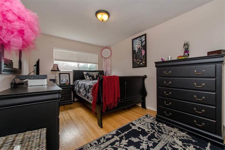 262164825-8 at 11355 95 Avenue, Annieville, N. Delta