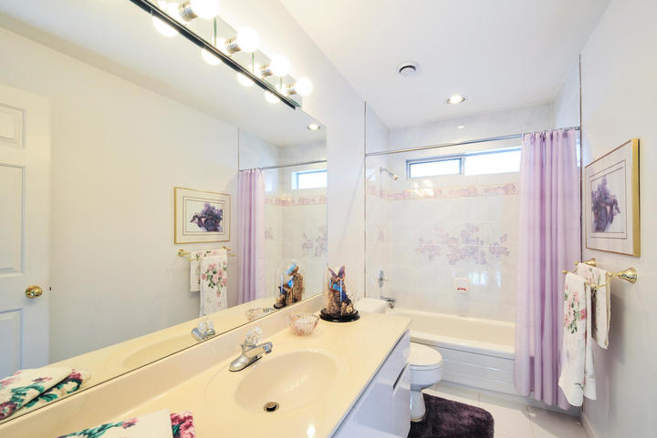 5138-calvert-dr-large-021-1-bathroom-1497x1000-72dpi at 5138 Calvert Drive, Neilsen Grove, Ladner