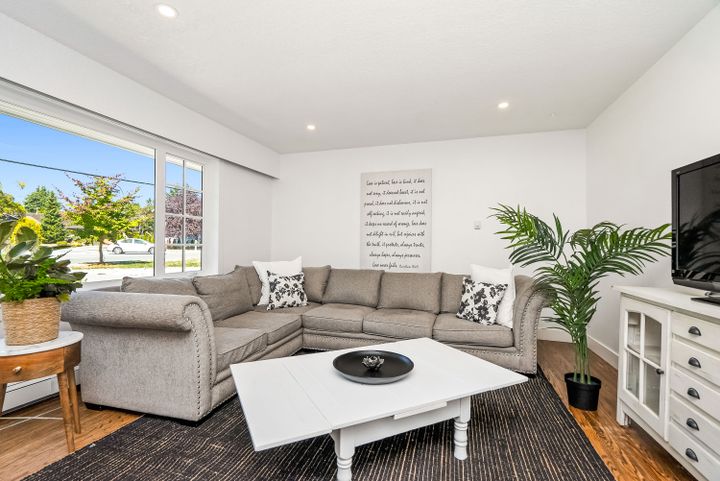 10 at 1034 53a Street, Tsawwassen Central, Tsawwassen