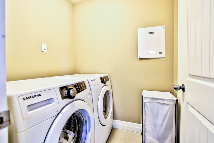 Laundry Room at 17910 70a Avenue, Cloverdale